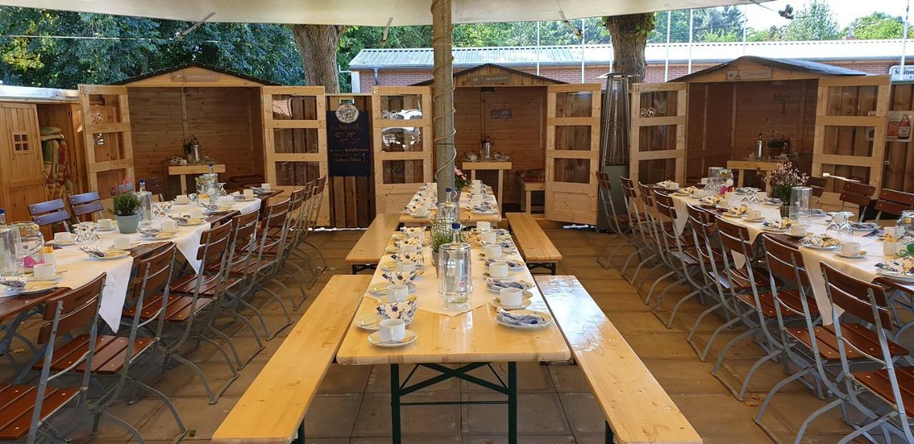 Schollers Restaurant & Hotel เรนด์สบูร์ก ภายนอก รูปภาพ